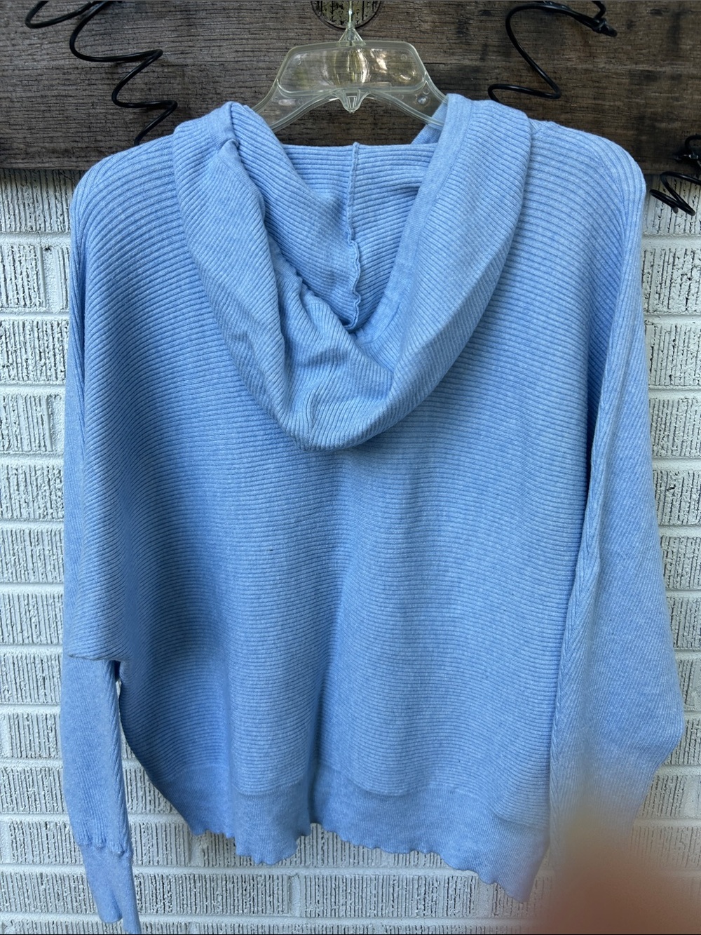 Chelsea & Theodore Women's Light Blue Ribbed Crewneck Hoodie Sweater - Picture 5 of 6